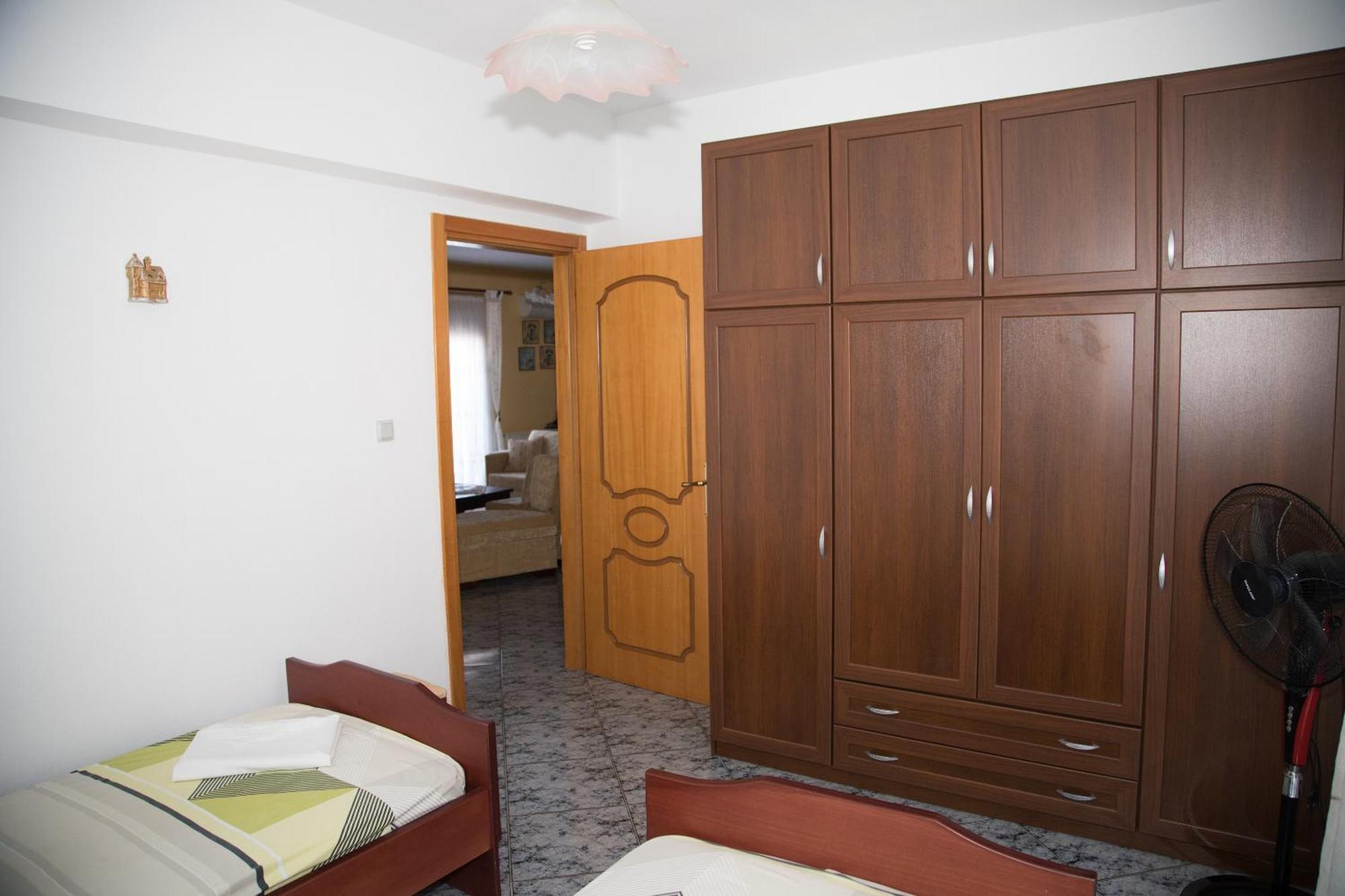 Κωστασ Μουστακλησ Apartment Krinidhes Bagian luar foto