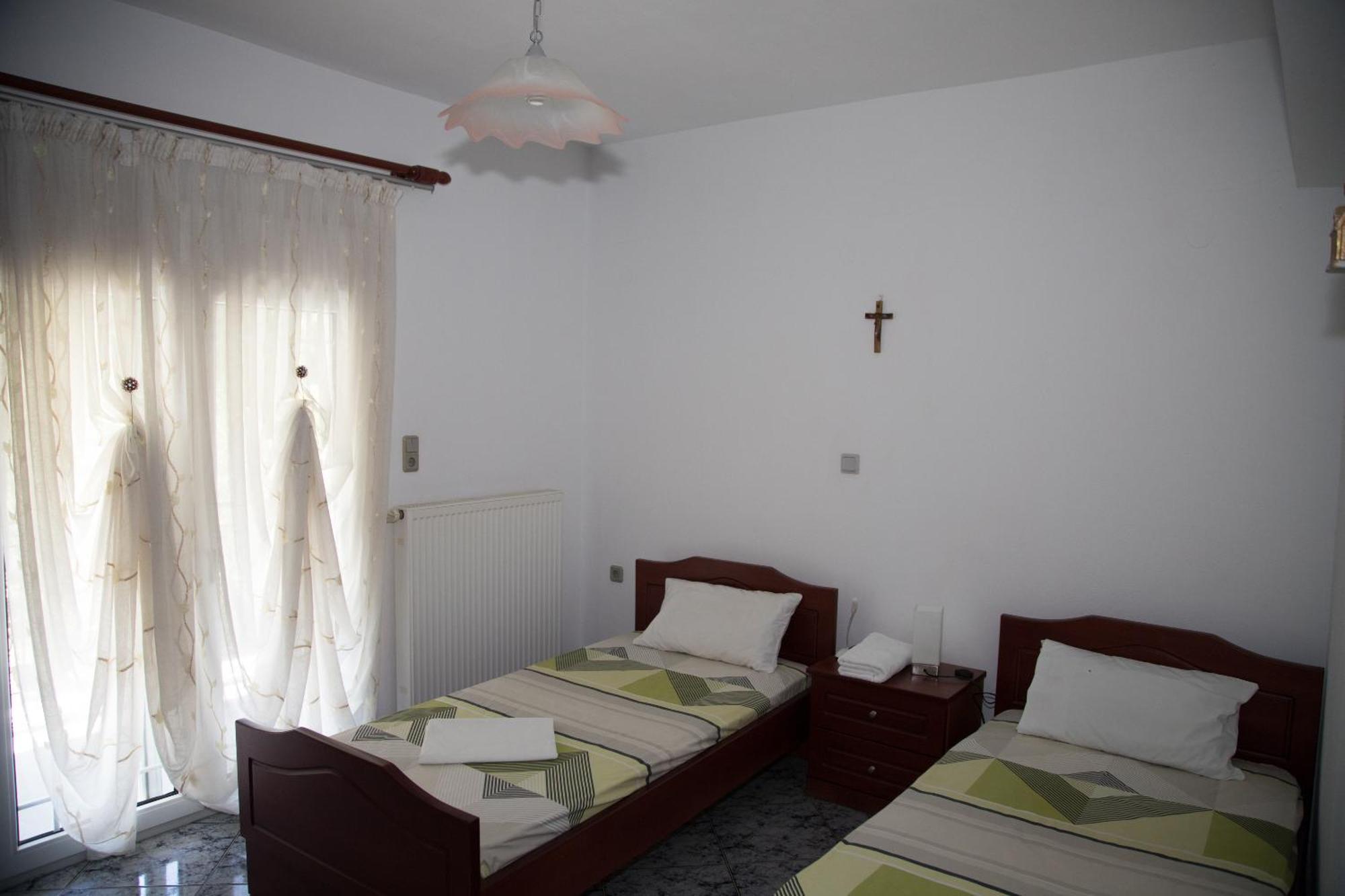 Κωστασ Μουστακλησ Apartment Krinidhes Bagian luar foto