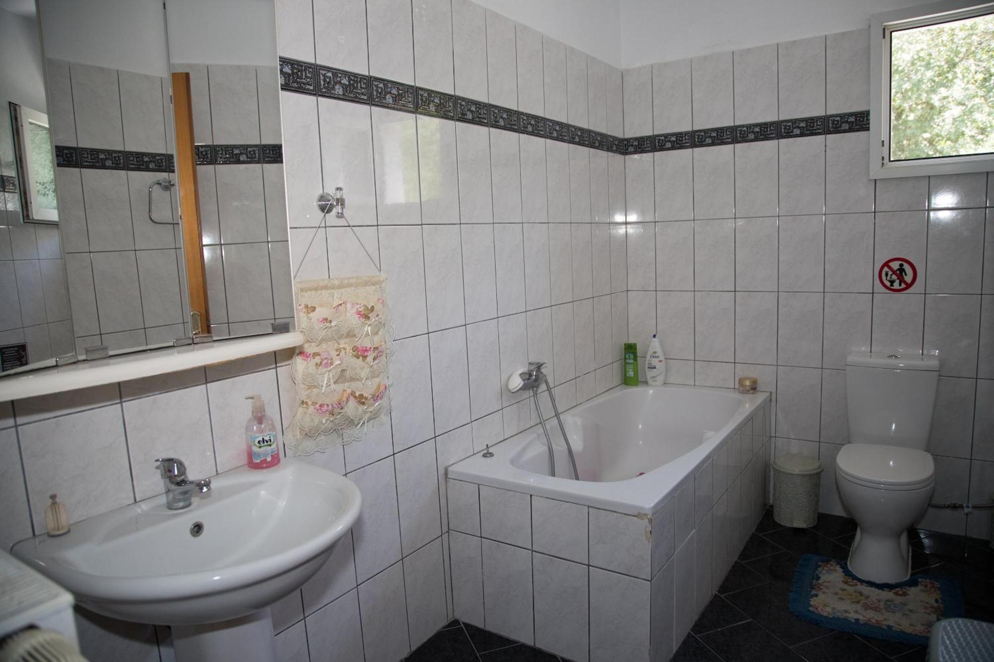 Κωστασ Μουστακλησ Apartment Krinidhes Bagian luar foto